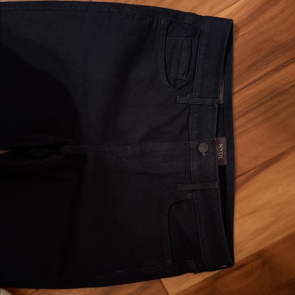 NYDJ Women's Straight Leg Dark Jeans - Picture 2 of 6